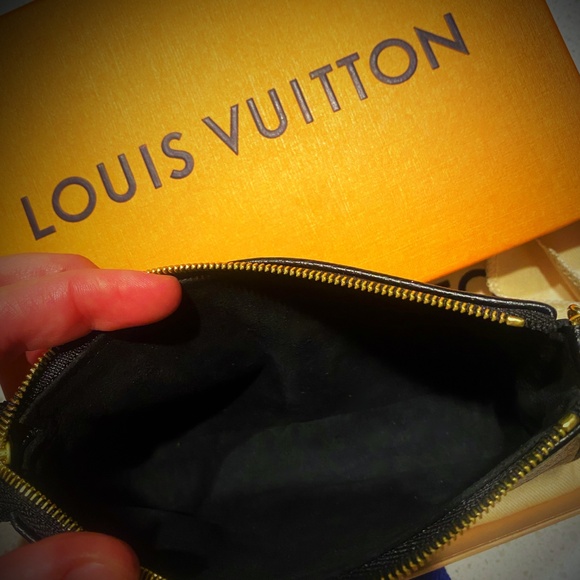 Louis Vuitton Mini Pochette Bi-Color Empriente - Picture 5 of 8